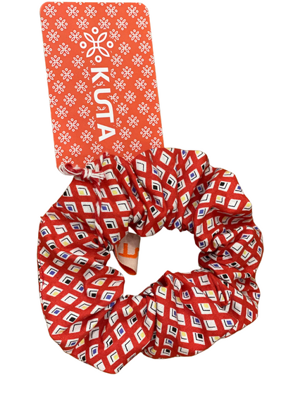 Kuta Christmas scrunchies. square/classic